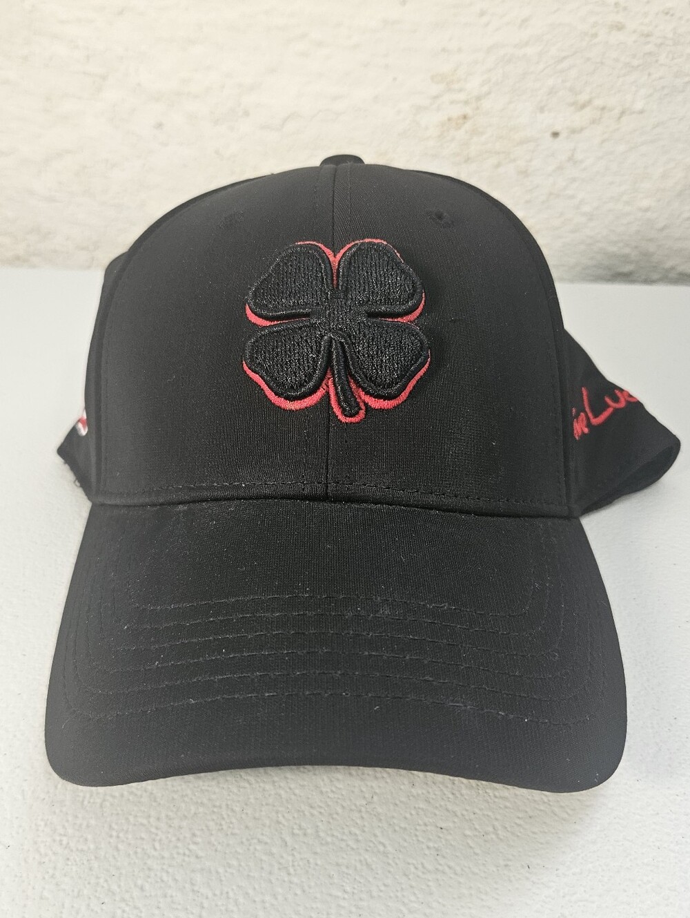Black Clover Live Lucky SDSU South Dakota Coyotes Luck Stretch Fit Hat L/XL